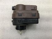 Headlight level adjustment motor
