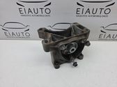 Gearbox mounting bracket