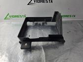 Intercooler air channel guide