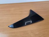 Becquet de lunette arrière