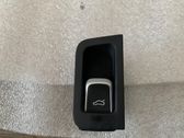 Tailgate opening switch