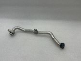 Tuyau de liquide de refroidissement moteur