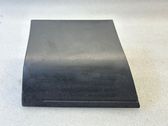 Fender trim (molding)