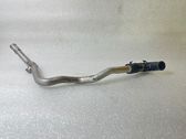 Tuyau de liquide de refroidissement moteur