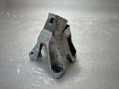 Engine mounting bracket