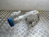 Windshield washer fluid reservoir/tank