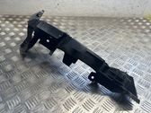 Headlight/headlamp mounting bracket