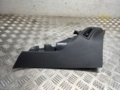 (D) garniture de pilier (haut)