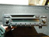 Radio / CD-Player / DVD-Player / Navigation