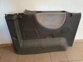 seitliche Verkleidung Kofferraum
