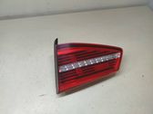 Tailgate rear/tail lights
