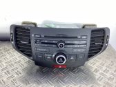 Radio/CD/DVD/GPS head unit