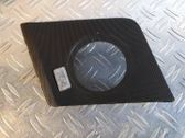 Grilles/couvercle de haut-parleur latéral