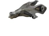 Engine mounting bracket