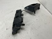 Rear bumper mounting bracket