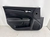 Revestimiento de puerta delantera