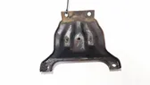 Engine mounting bracket