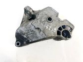 Engine mounting bracket