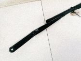 Brazo del limpiaparabrisas delantero