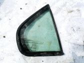 Ventanilla de ventilación de la puerta trasera