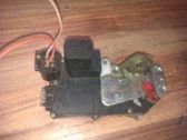 Cerradura de puerta delantera