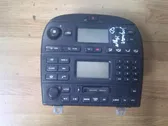 Radio / CD-Player / DVD-Player / Navigation