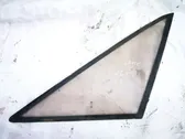 Finestrino/vetro triangolo anteriore