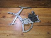 Regulador con motor de la ventanilla de la puerta corredera
