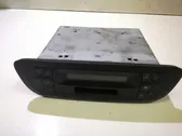 Radio / CD-Player / DVD-Player / Navigation