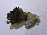 Cerradura de puerta delantera