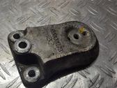 Engine mounting bracket