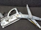 Regulador con motor de la ventanilla de la puerta corredera