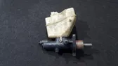 Master brake cylinder