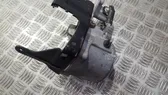 Engine mounting bracket