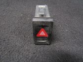 Botón interruptor de luz de peligro