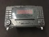 Radio/CD/DVD/GPS-pääyksikkö