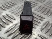 Botón interruptor de luz de peligro