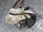 Cerradura de puerta trasera