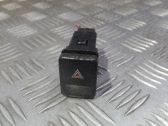 Botón interruptor de luz de peligro