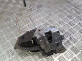 Cerradura de puerta delantera