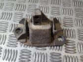 Soporte de montaje del motor