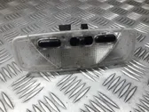 Luz del asiento delantero