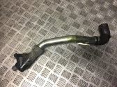 Tuyau de liquide de refroidissement moteur