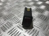Botón interruptor de luz de peligro