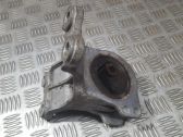 Engine mount bracket