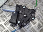 Silnik regulatora szyby drzwi przednich