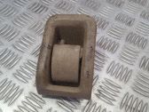 Palanca de liberación de la tapa del motor (capó)