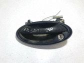 Manecilla externa puerta delantera
