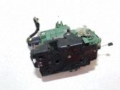 Cerradura de puerta delantera
