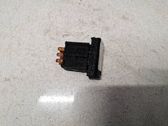 Botón interruptor de luz de peligro